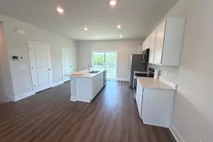 480 Sophie St, Strasburg, VA 22657 - Photo 4