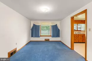 304 Water St, Edinburg, VA 22824 - Photo 14