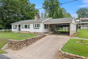 304 Water St, Edinburg, VA 22824 - Photo 2