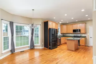 677 Dellinger Dr, Strasburg, VA 22657 - Photo 12