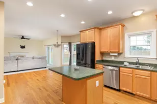 677 Dellinger Dr, Strasburg, VA 22657 - Photo 12