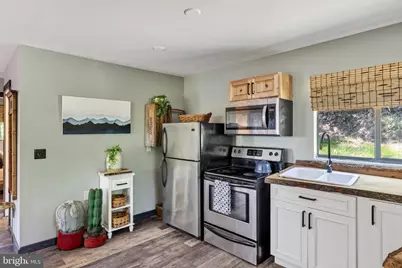 743 Maple, Mount Jackson, VA 22842 - Photo 4