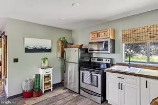 743 Maple, Mount Jackson, VA 22842 - Photo 4