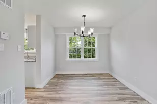 120 S Funk St, Strasburg, VA 22657 - Photo 8