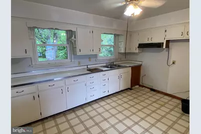 518 Ash Street, Strasburg, VA 22657 - Photo 2