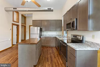 213 Piccadilly #A, Edinburg, VA 22824 - Photo 8