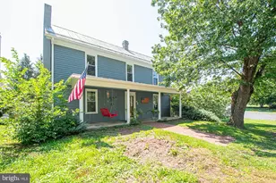 202 Shenandoah Ave, Edinburg, VA 22824 - Photo 2