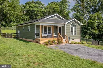 6127 Moore Avenue, Mount Jackson, VA 22842 - Photo 1