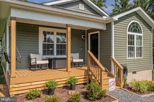 6127 Moore Ave, Mount Jackson, VA 22842 - Photo 2