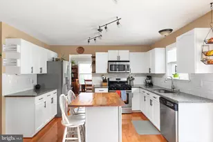 603 Crystal Ln, Strasburg, VA 22657 - Photo 6