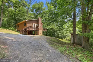 460 Hilltop Ln, Mount Jackson, VA 22842 - Photo 1