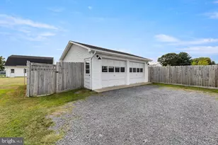 51 Church Rd, Edinburg, VA 22824 - Photo 10