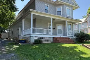 423 S Main St, Woodstock, VA 22664 - Photo 2