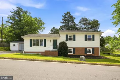 218 Locust Drive, Strasburg, VA 22657 - Photo 1