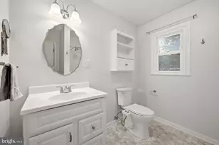 218 Locust Dr, Strasburg, VA 22657 - Photo 16