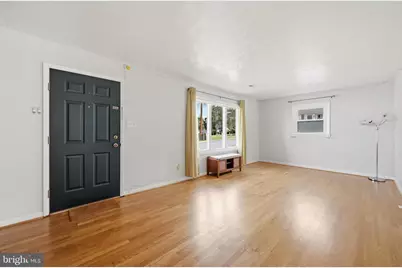 218 Locust Drive, Strasburg, VA 22657 - Photo 6