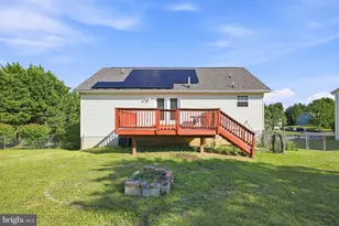 261 Baer Oak Dr, Maurertown, VA 22644 - Photo 4