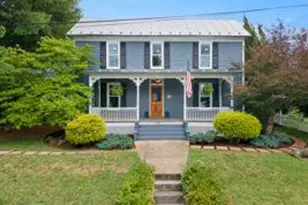 132 Charles St, Strasburg, VA 22657 - Photo 1