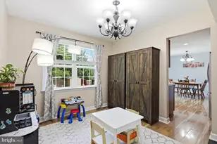 177 S Loudoun St, Strasburg, VA 22657 - Photo 4