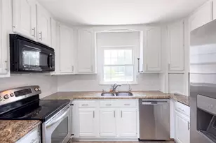 494 Walton St, Strasburg, VA 22657 - Photo 8