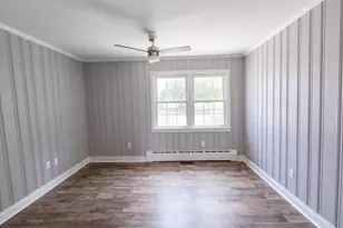 494 Walton St, Strasburg, VA 22657 - Photo 12