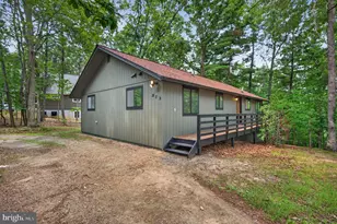 213 Morrie Dr, Basye, VA 22810 - Photo 4