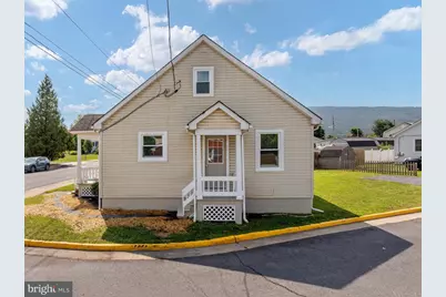 528 E Queen Street, Strasburg, VA 22657 - Photo 4