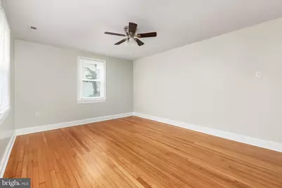 528 E Queen Street, Strasburg, VA 22657 - Photo 12