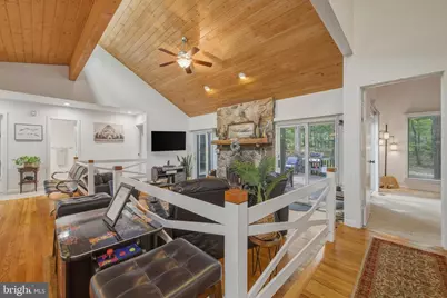 203 Brenda Lane, Basye, VA 22810 - Photo 10
