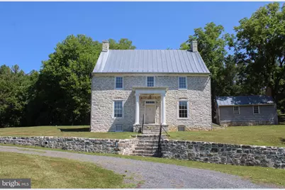 242 Fort Bowman Road, Strasburg, VA 22657 - Photo 2