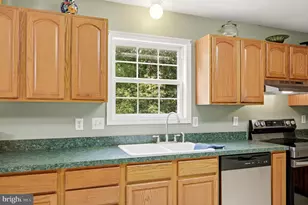 116 Baer Oak Dr, Maurertown, VA 22644 - Photo 22