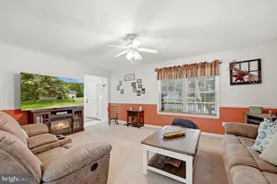 116 Baer Oak Dr, Maurertown, VA 22644 - Photo 16