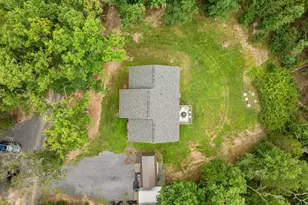 185 Buck Run Ln, Fort Valley, VA 22652 - Photo 28