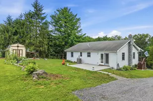 2756 Ridge Hollow Rd, Edinburg, VA 22824 - Photo 2