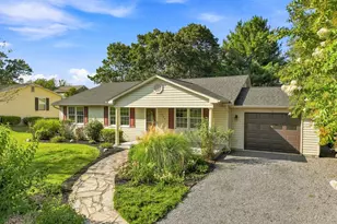 106 Cooper St, Edinburg, VA 22824 - Photo 2