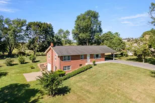 538 Mill Rd, Woodstock, VA 22664 - Photo 1