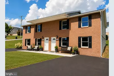 623 Thompson Street, Strasburg, VA 22657 - Photo 1