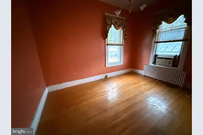 110 N Main Street, Edinburg, VA 22824 - Photo 12