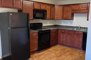 190 W King St, Strasburg, VA 22657 - Photo 8