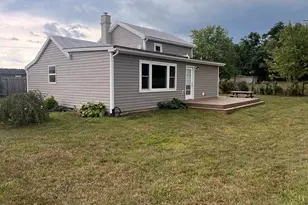 141 Frogtown Ln, Edinburg, VA 22824 - Photo 2