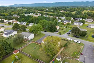 45 Greenleaf Rd, Strasburg, VA 22657 - Photo 10