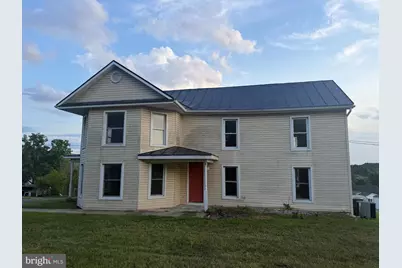 546 Chester Street #1, Strasburg, VA 22657 - Photo 2