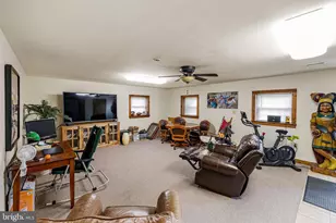 2323 Battlefield Rd, Fishers Hill, VA 22626 - Photo 32