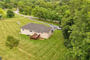 2323 Battlefield Rd, Fishers Hill, VA 22626 - Photo 10