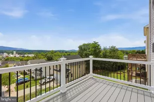 508 Thompson St, Strasburg, VA 22657 - Photo 4