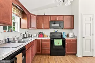 54 Lilleigh Ct, Maurertown, VA 22644 - Photo 8