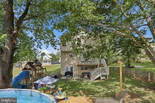 338 Stickley St, Strasburg, VA 22657 - Photo 36