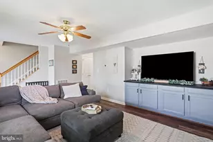 338 Stickley St, Strasburg, VA 22657 - Photo 12