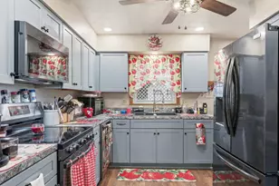 410 Saumsville Rd, Maurertown, VA 22644 - Photo 6