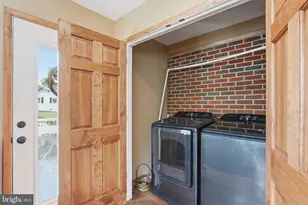 410 Saumsville Rd, Maurertown, VA 22644 - Photo 14